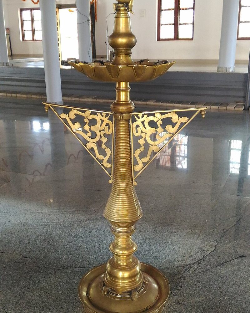 Brass diya