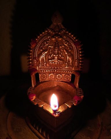Kamakshi Vilakku Brass Lamp
