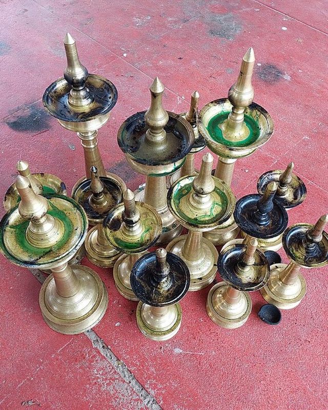 Mini Vilakku Collection