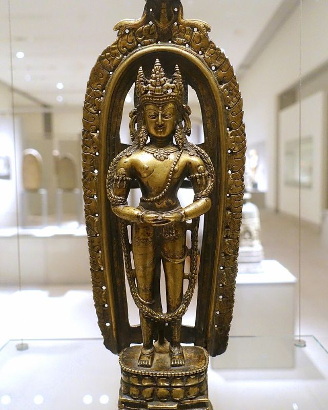 Prabhavali Deity Brass Idol
